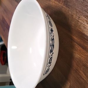 Set of 2 8.5 Old Town Blue Serving Bowls
